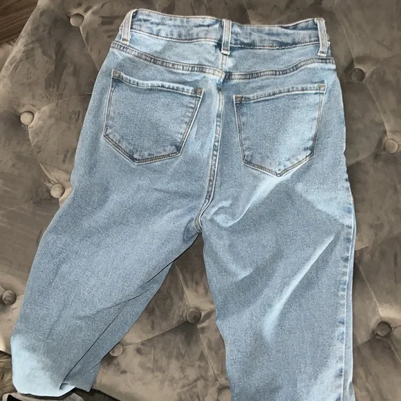 Jeans - Picture 4 of 4